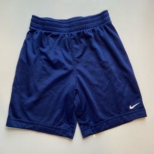 NIKE size 7 kids shorts